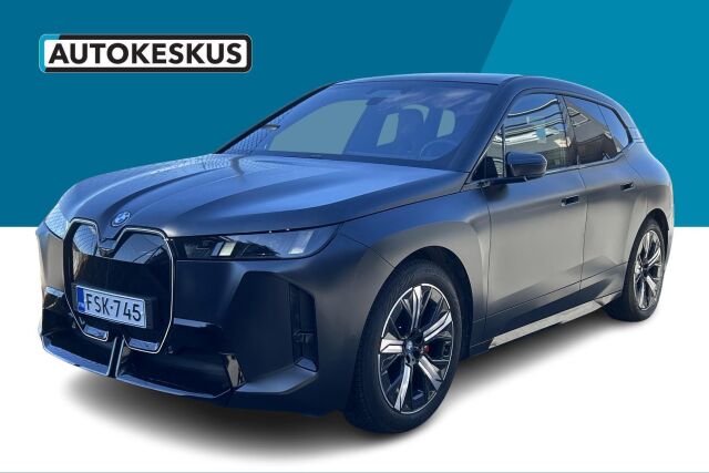 BMW iX