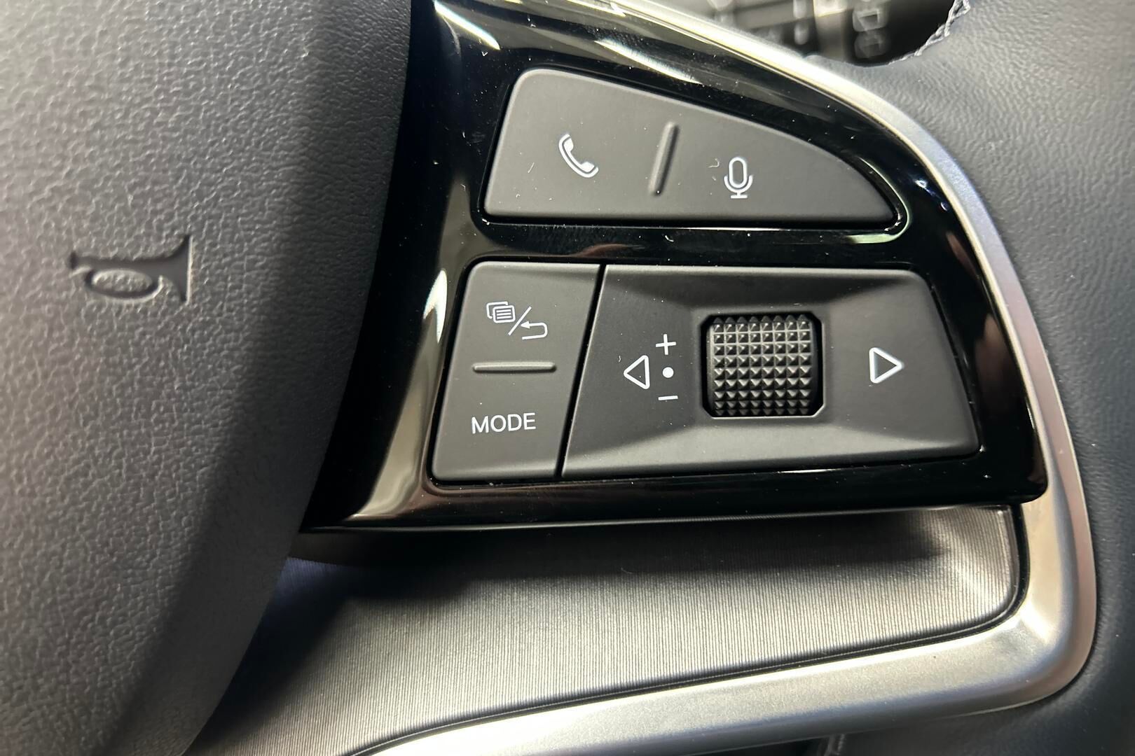BYD Seal U iso kuva 17