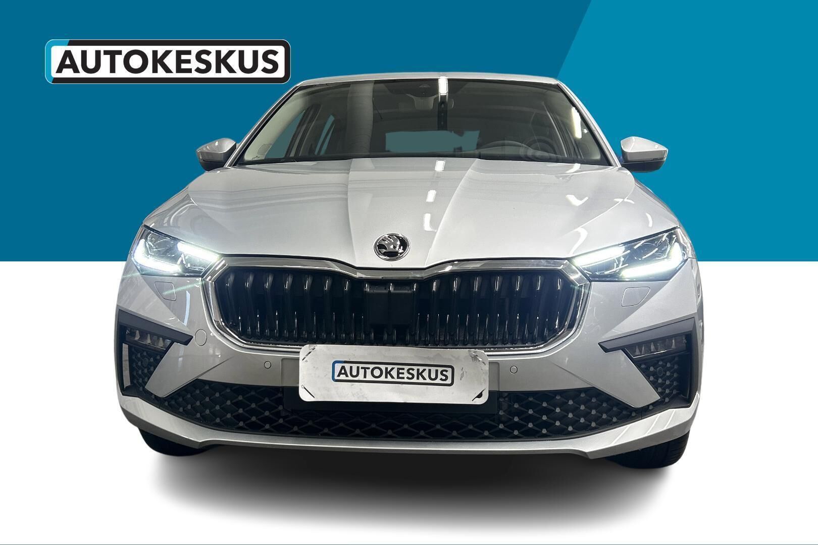 Skoda Scala iso kuva 1