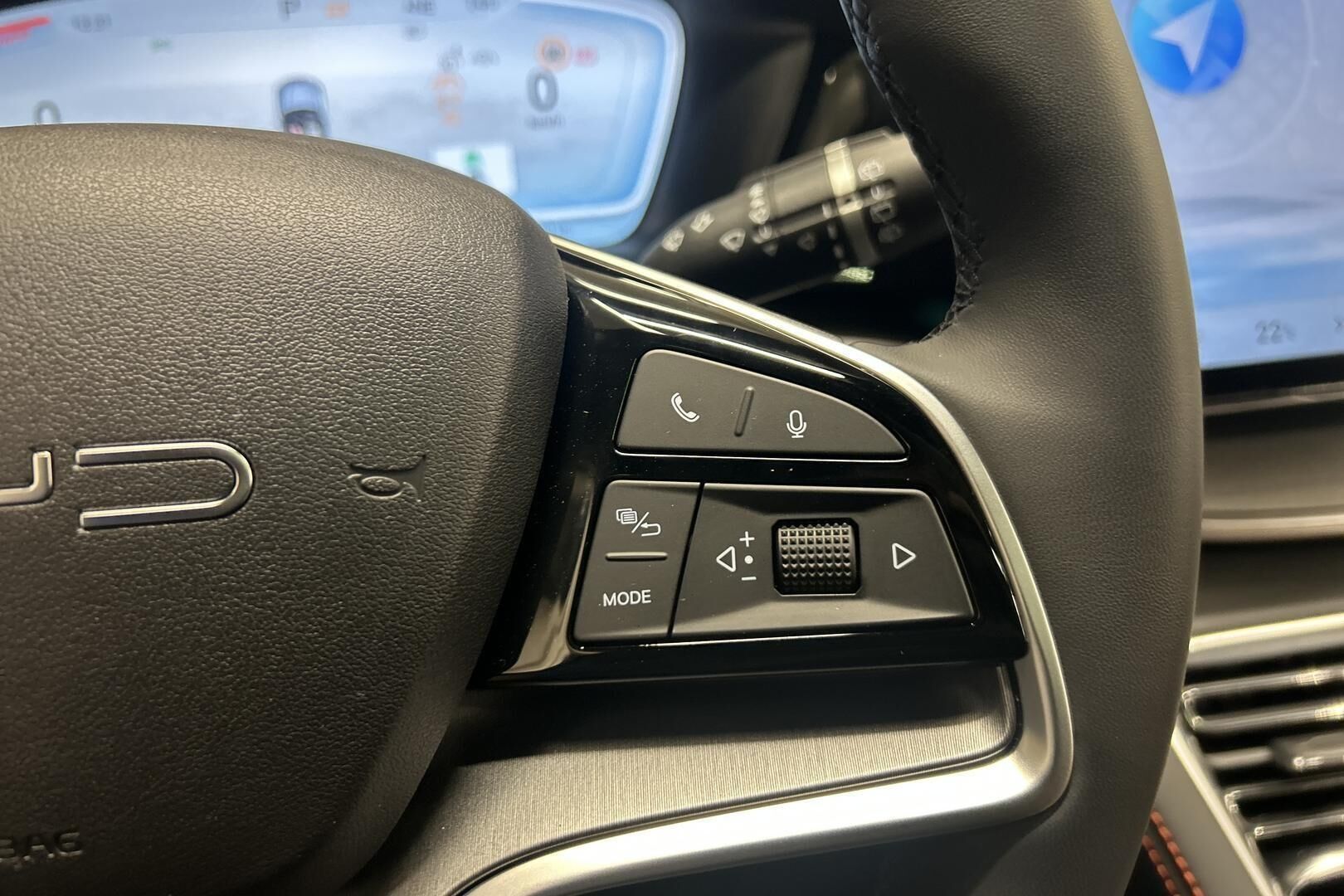 BYD Seal U DM-i iso kuva 12