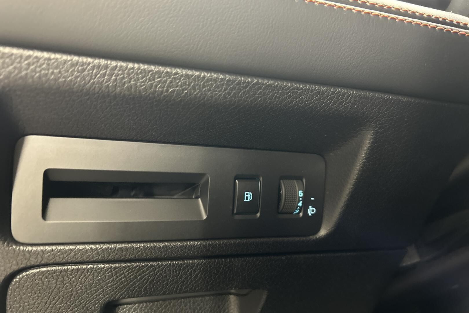 BYD Seal U DM-i iso kuva 16