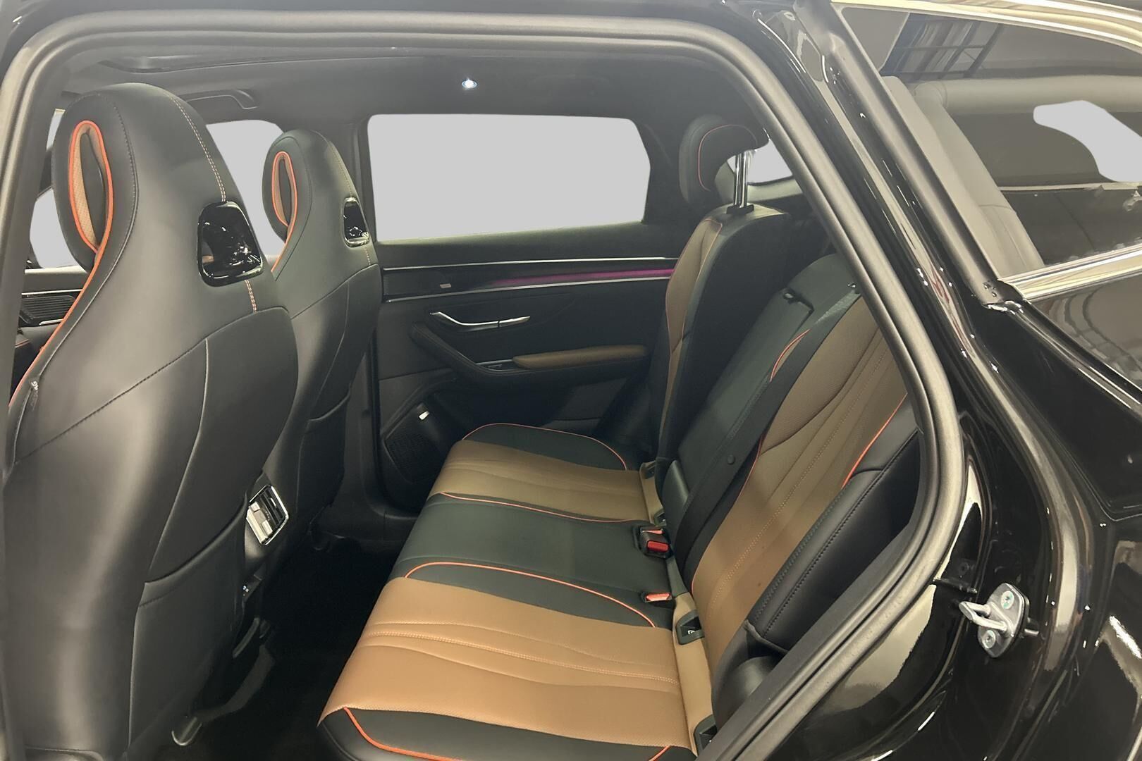 BYD Seal U DM-i iso kuva 7