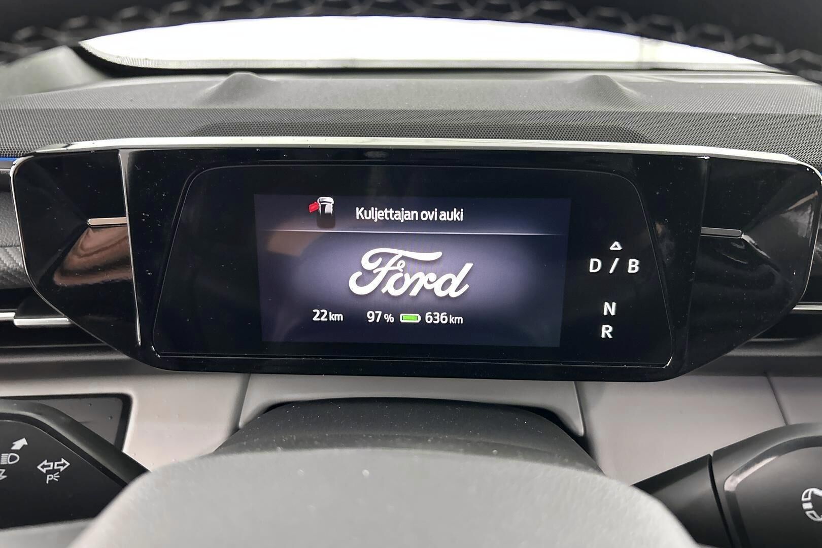 Ford Capri iso kuva 14