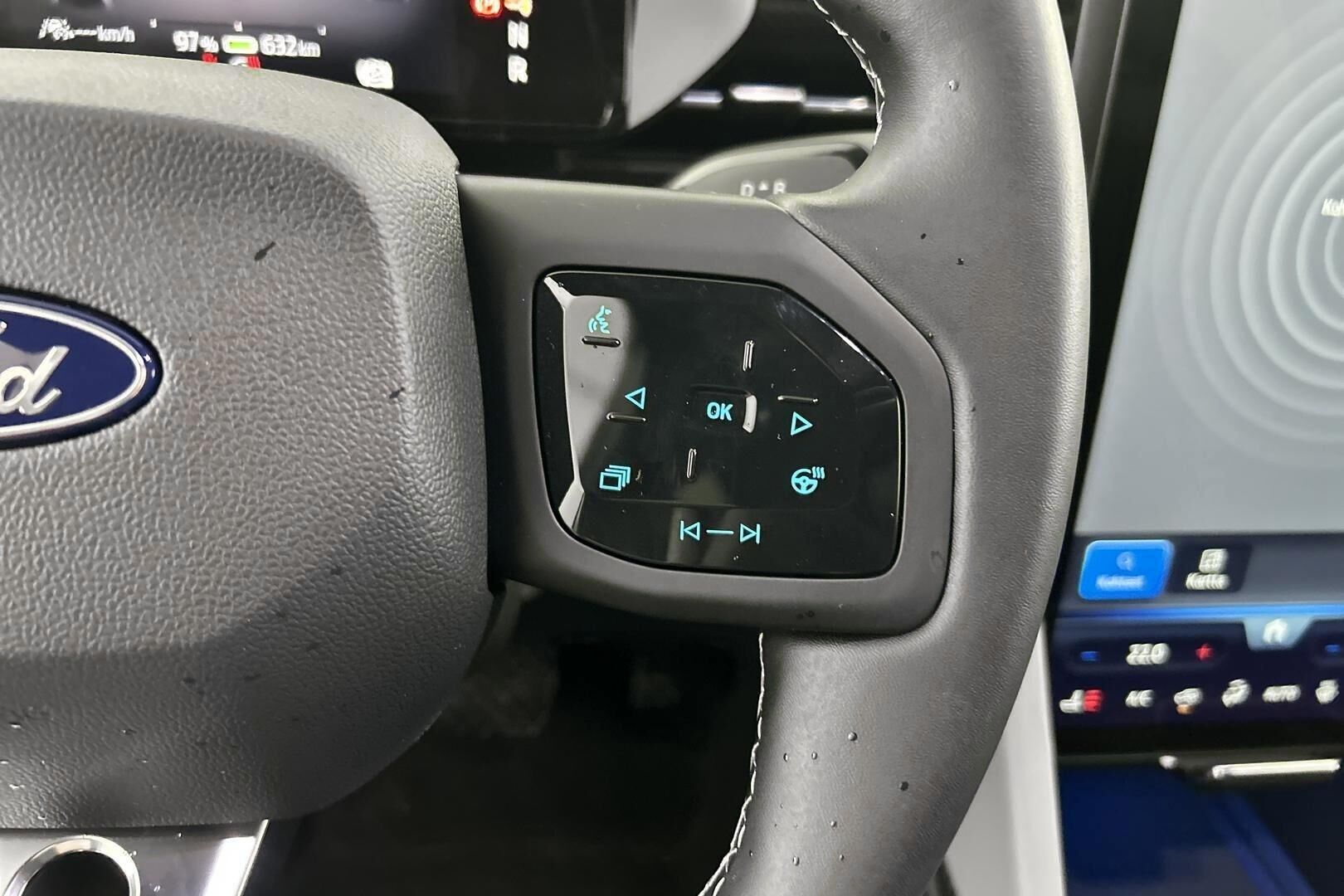 Ford Capri iso kuva 28