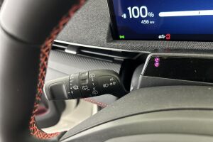 Ford Mustang Mach-E esikatselu 26