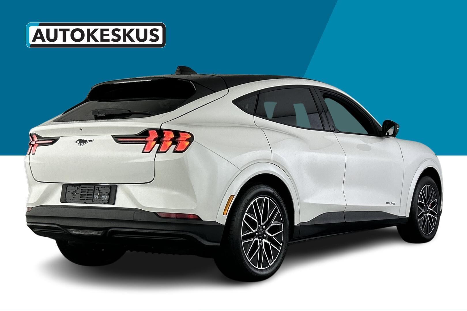 Ford Mustang Mach-E iso kuva 4