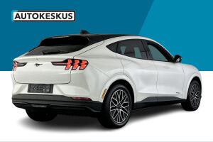 Ford Mustang Mach-E esikatselu 4