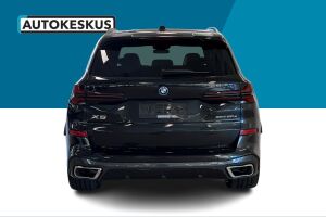 BMW X5 esikatselu 5