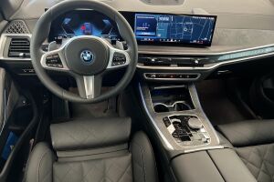 BMW X5 esikatselu 10