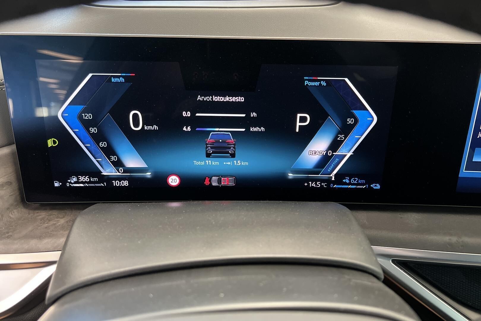 BMW X5 iso kuva 13