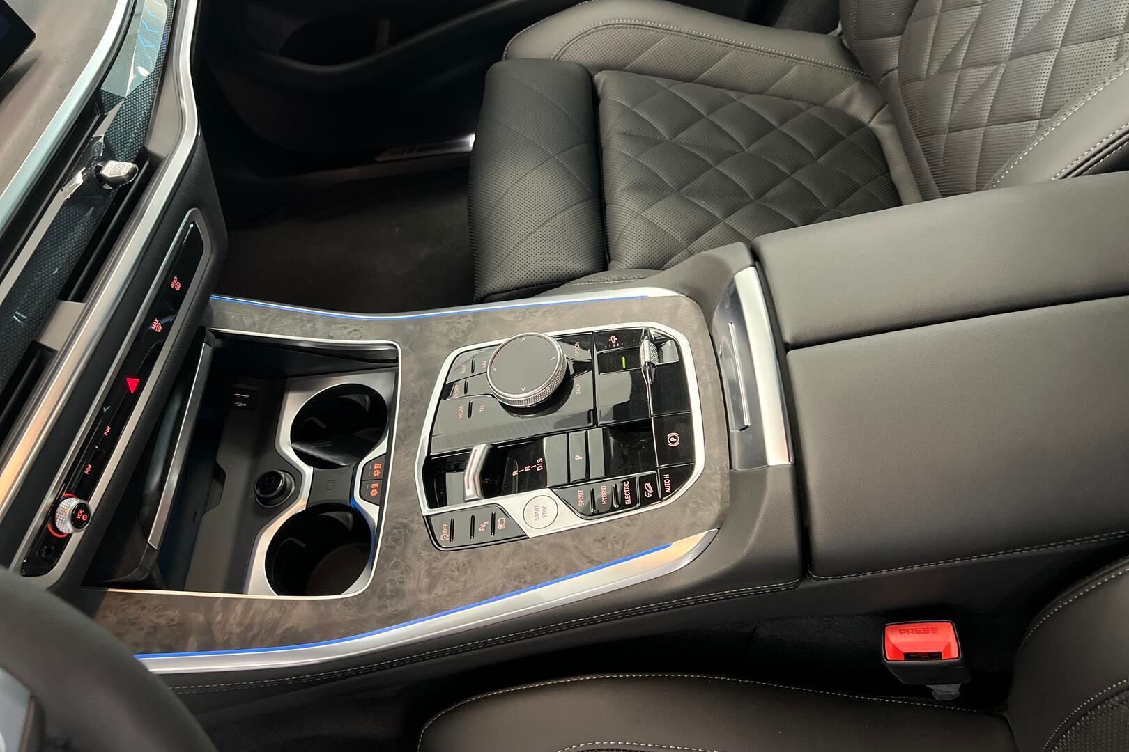 BMW X5 iso kuva 20