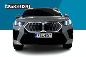 BMW iX2 esikatselu 1