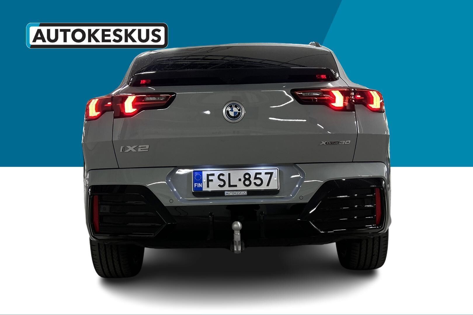 BMW iX2 iso kuva 5