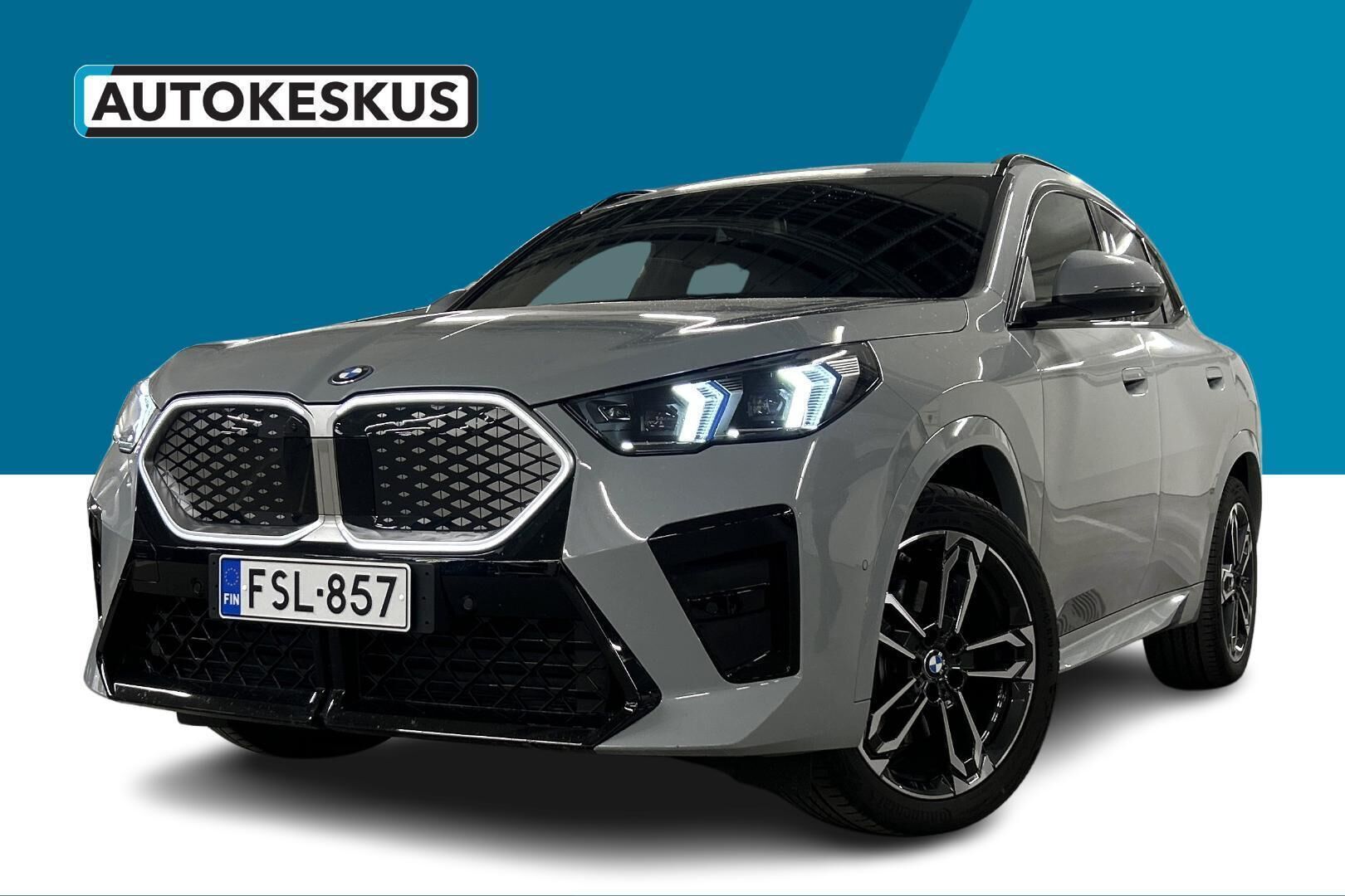 BMW iX2 iso kuva 0