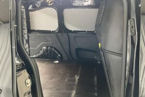 Toyota Proace CITY esikatselu 13