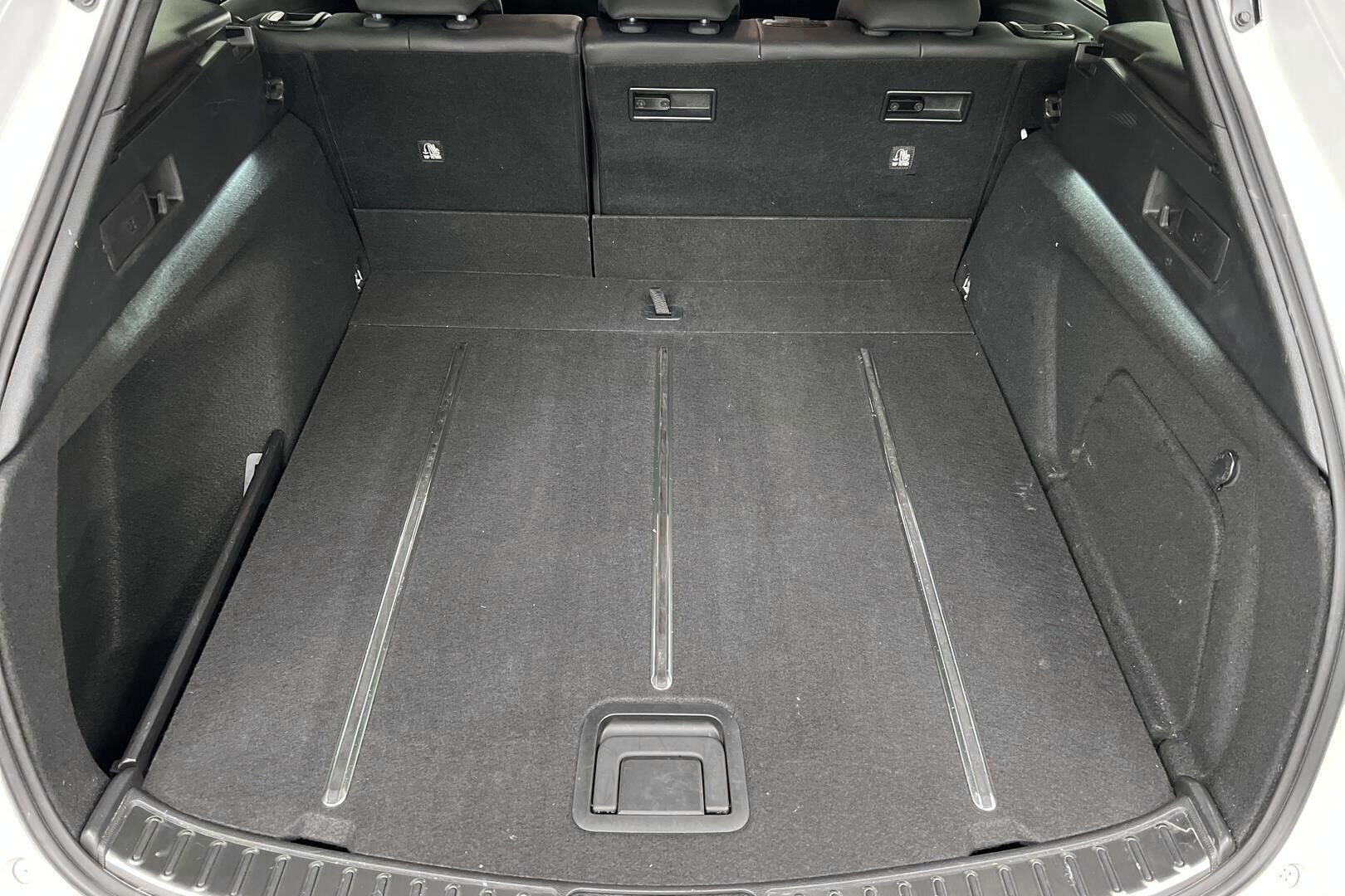 Toyota Corolla iso kuva 11