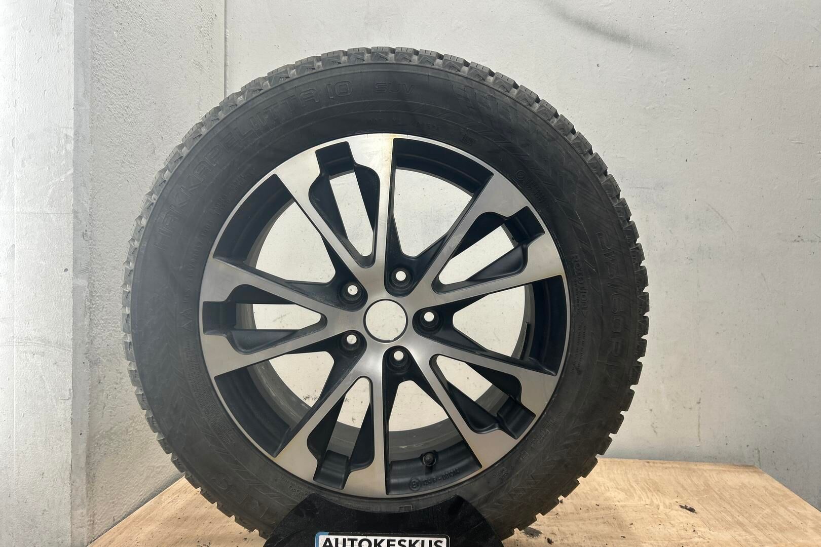 Dacia Duster iso kuva 11