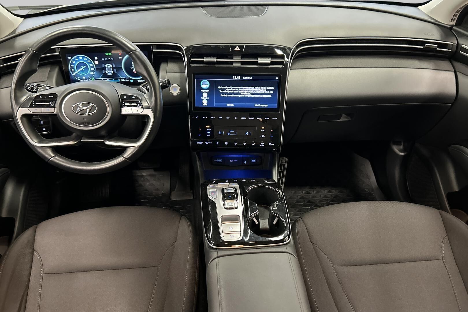 Hyundai Tucson iso kuva 8