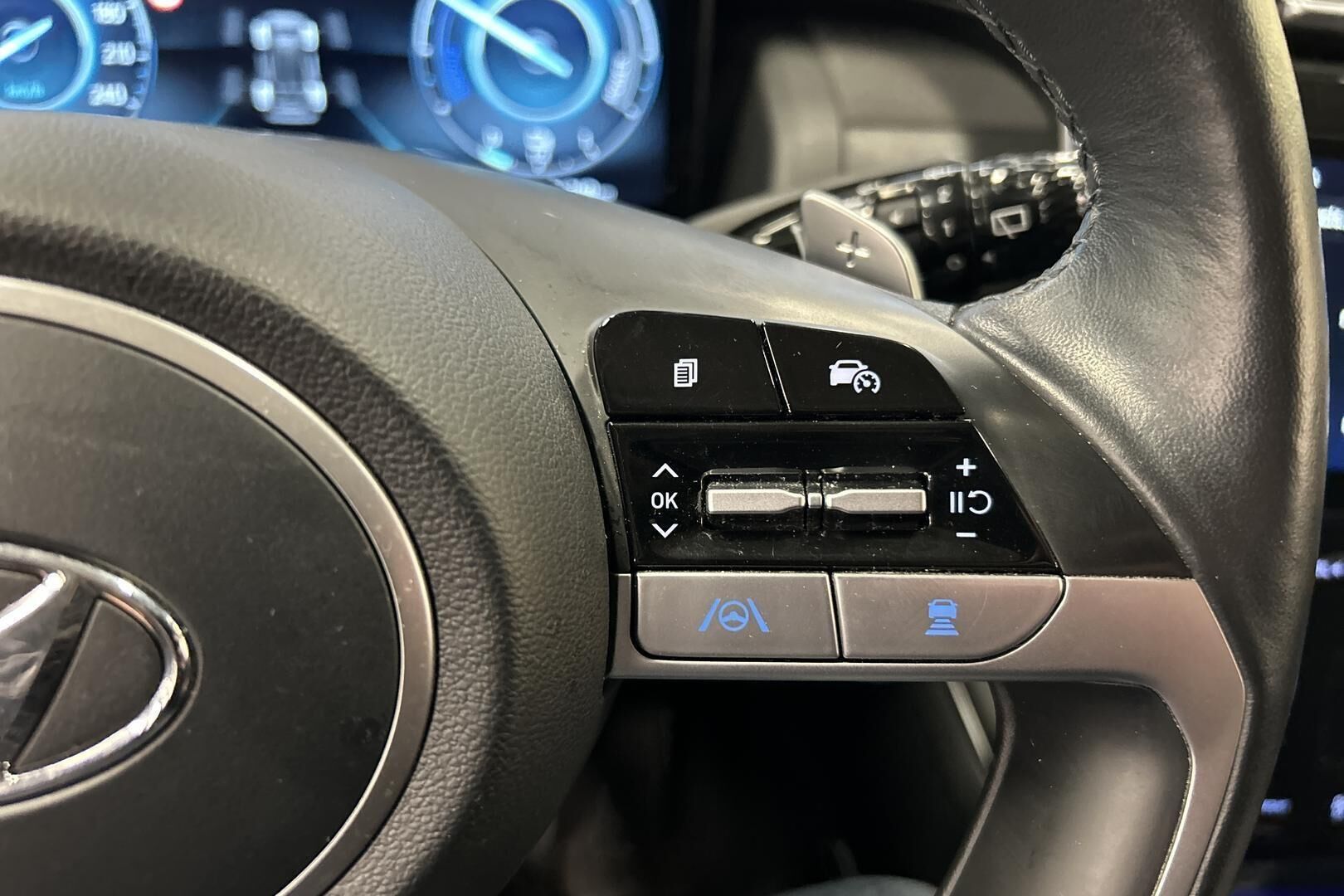 Hyundai Tucson iso kuva 25