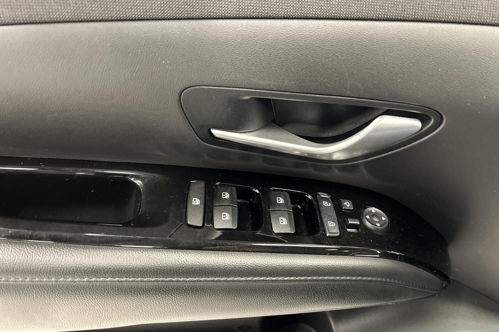 Hyundai Tucson iso kuva 18