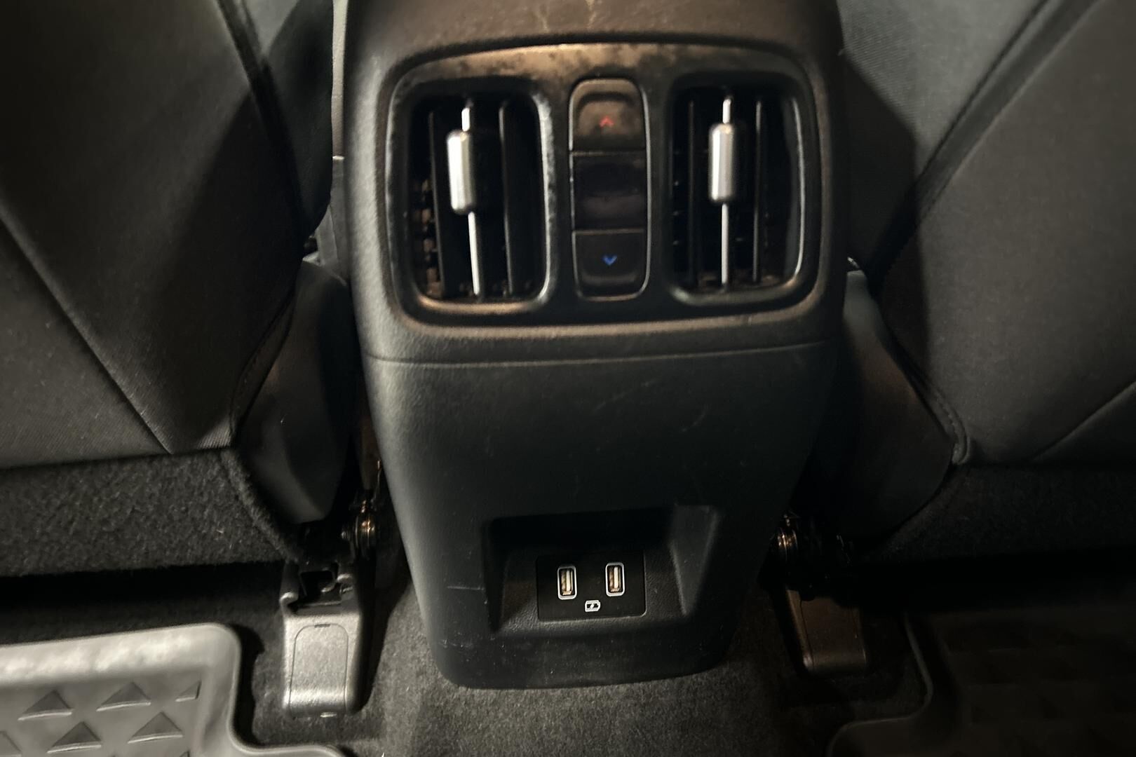 Hyundai Tucson iso kuva 19