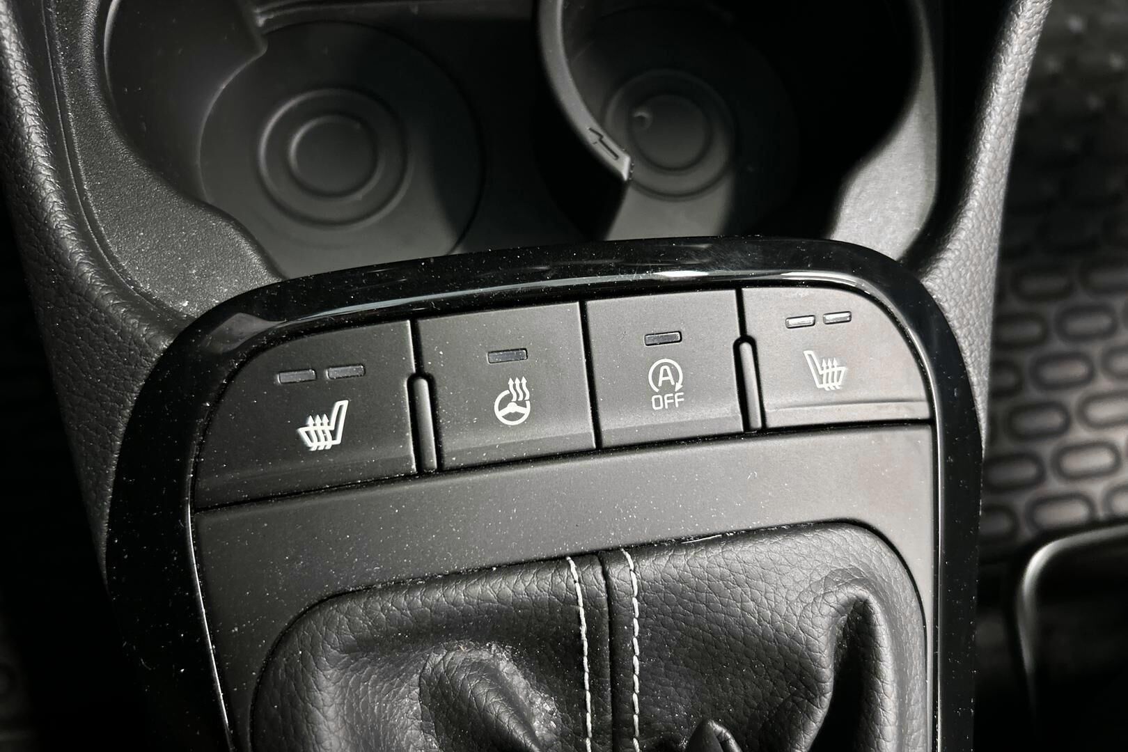 Kia Picanto iso kuva 17