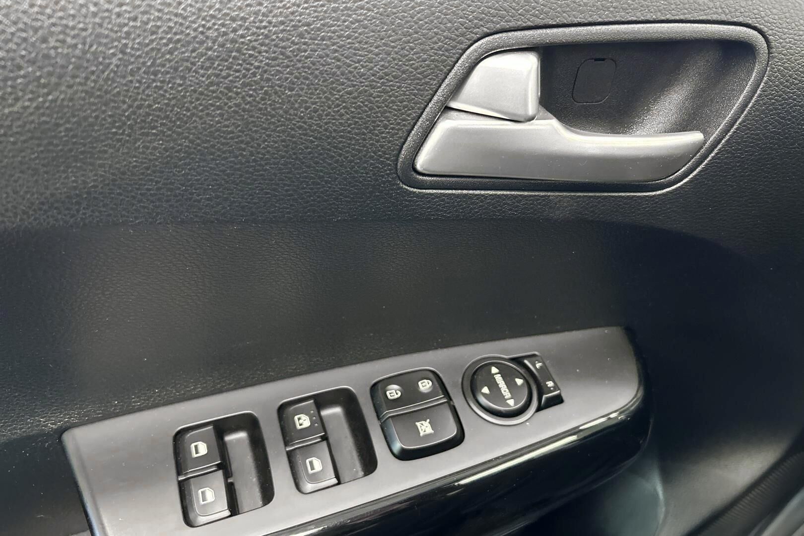 Kia Picanto iso kuva 22