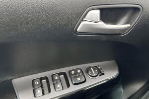 Kia Picanto esikatselu 22