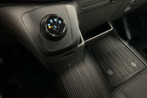 Ford Transit esikatselu 13