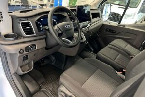 Ford Transit esikatselu 6
