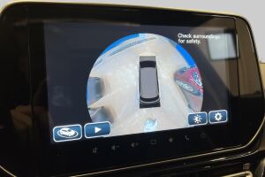 Suzuki S-Cross esikatselu 18