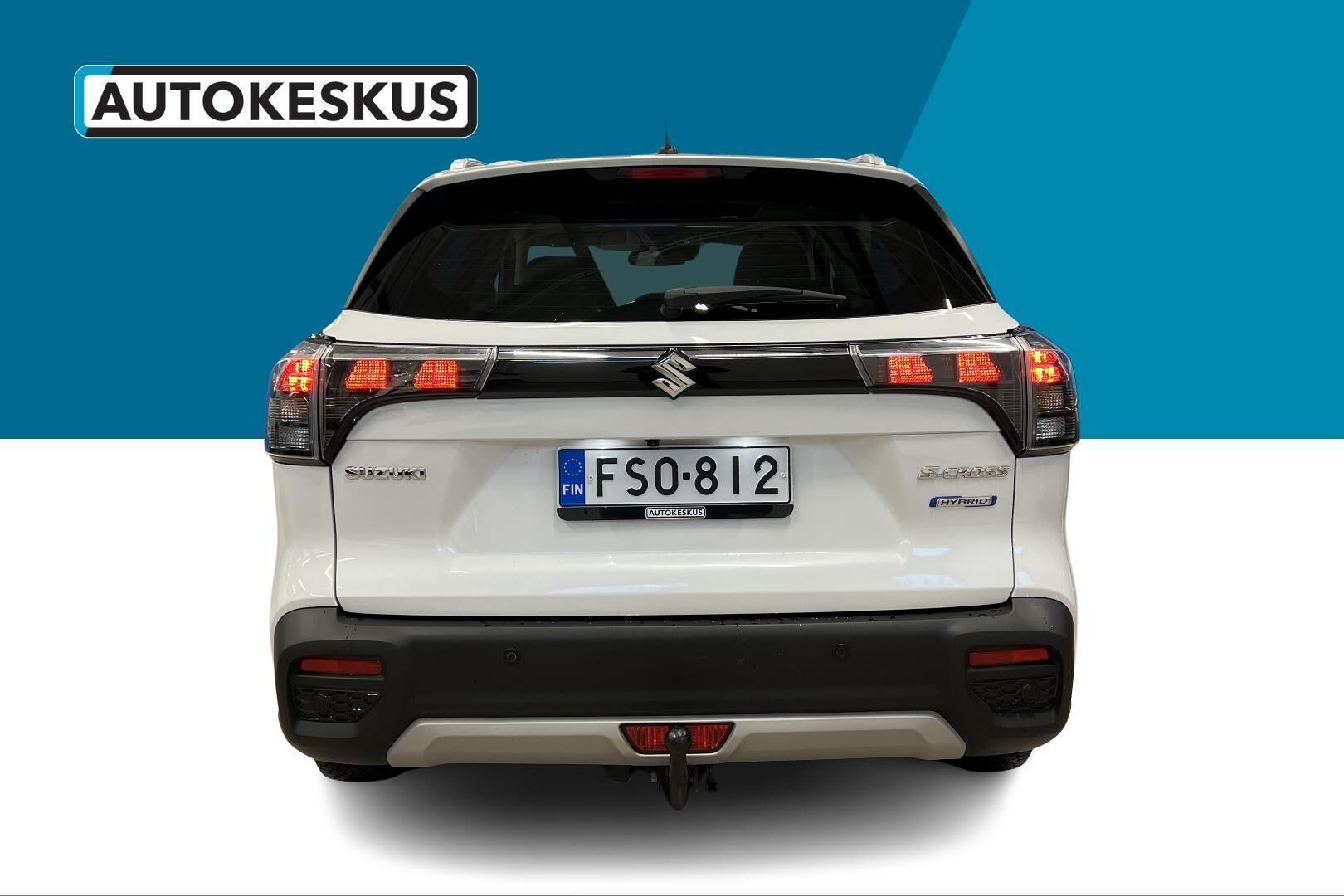 Suzuki S-Cross iso kuva 23