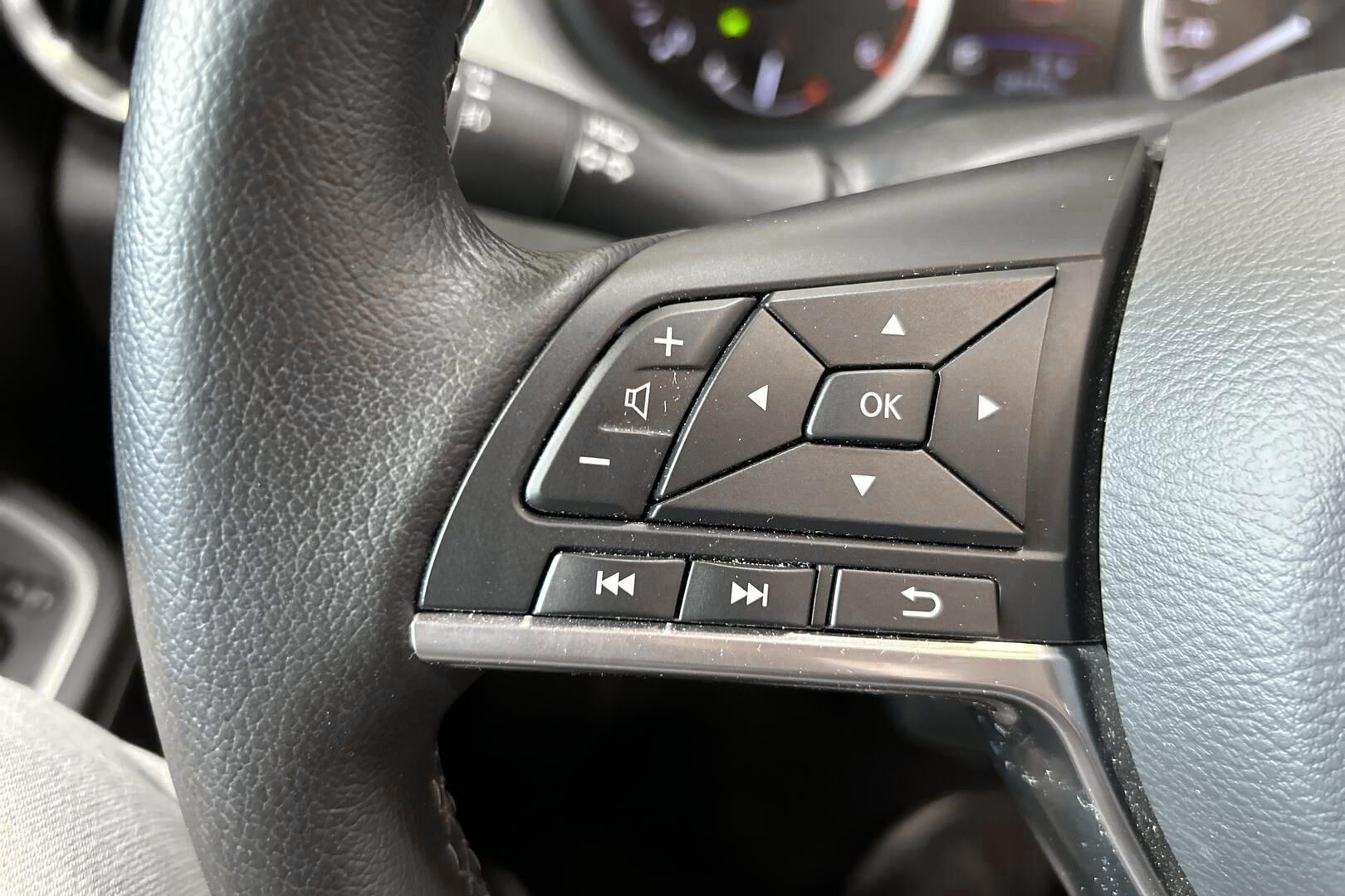 Nissan Micra iso kuva 17