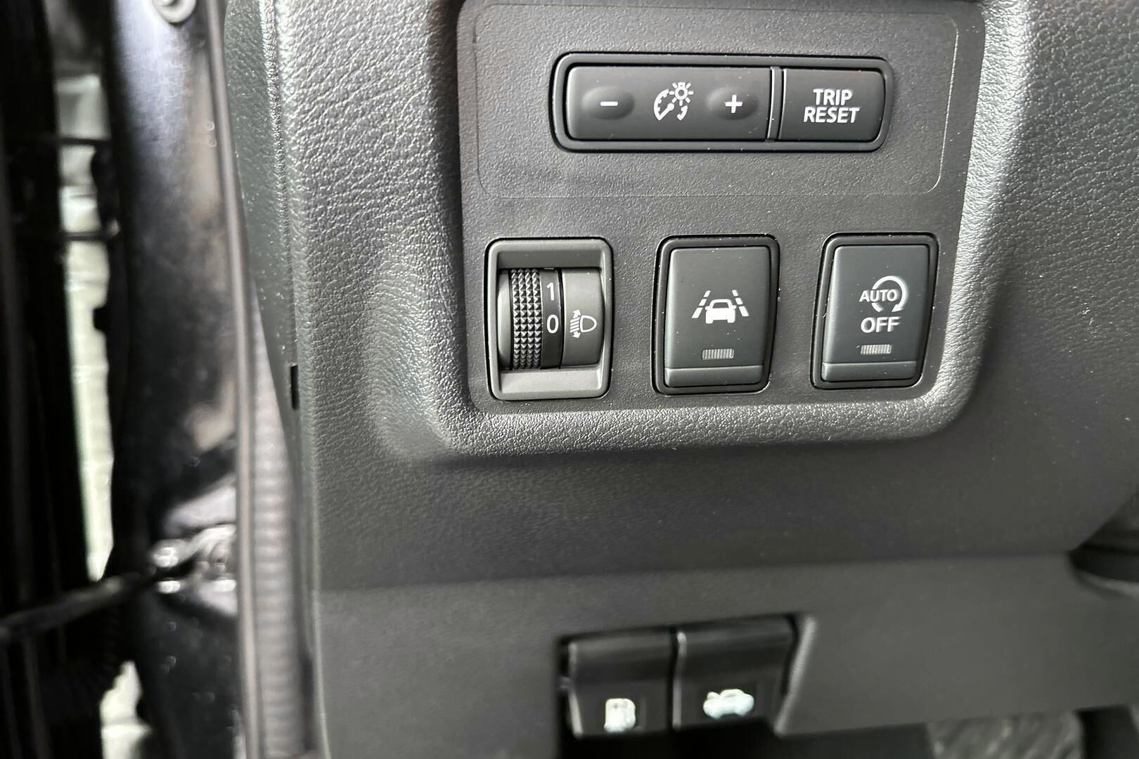 Nissan Micra iso kuva 19