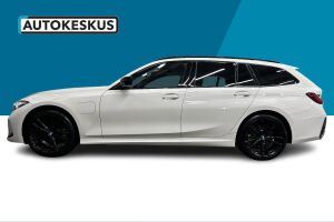 BMW 3-sarja esikatselu 7