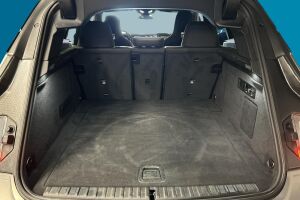 BMW iX esikatselu 12