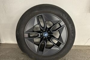 BMW iX esikatselu 14