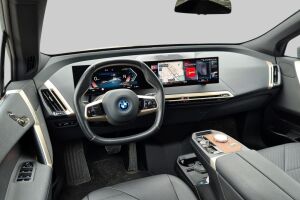 BMW iX esikatselu 2
