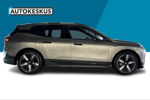 BMW iX esikatselu 4