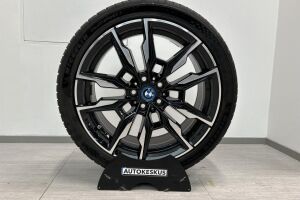 BMW i4 M50 esikatselu 13