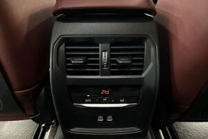 BMW i4 M50 esikatselu 15