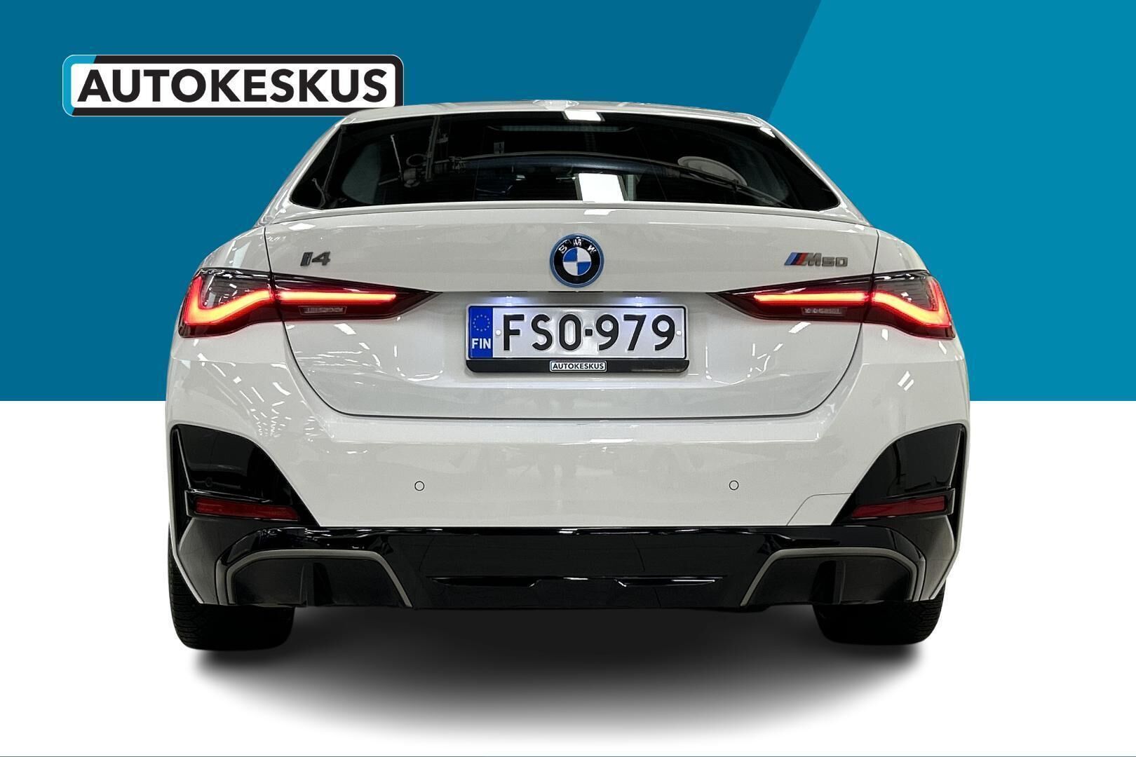 BMW i4 M50 iso kuva 6