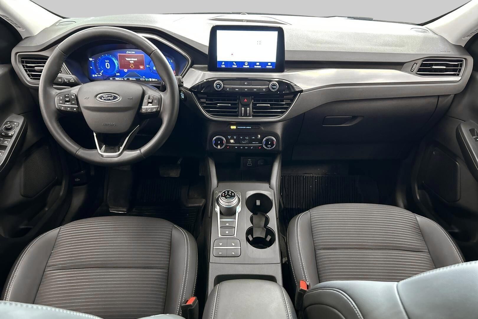 Ford Kuga iso kuva 10