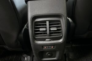 Ford Kuga esikatselu 15