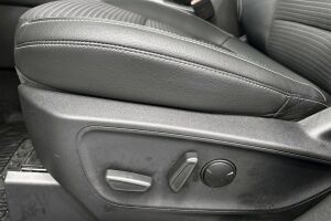 Ford Kuga esikatselu 16