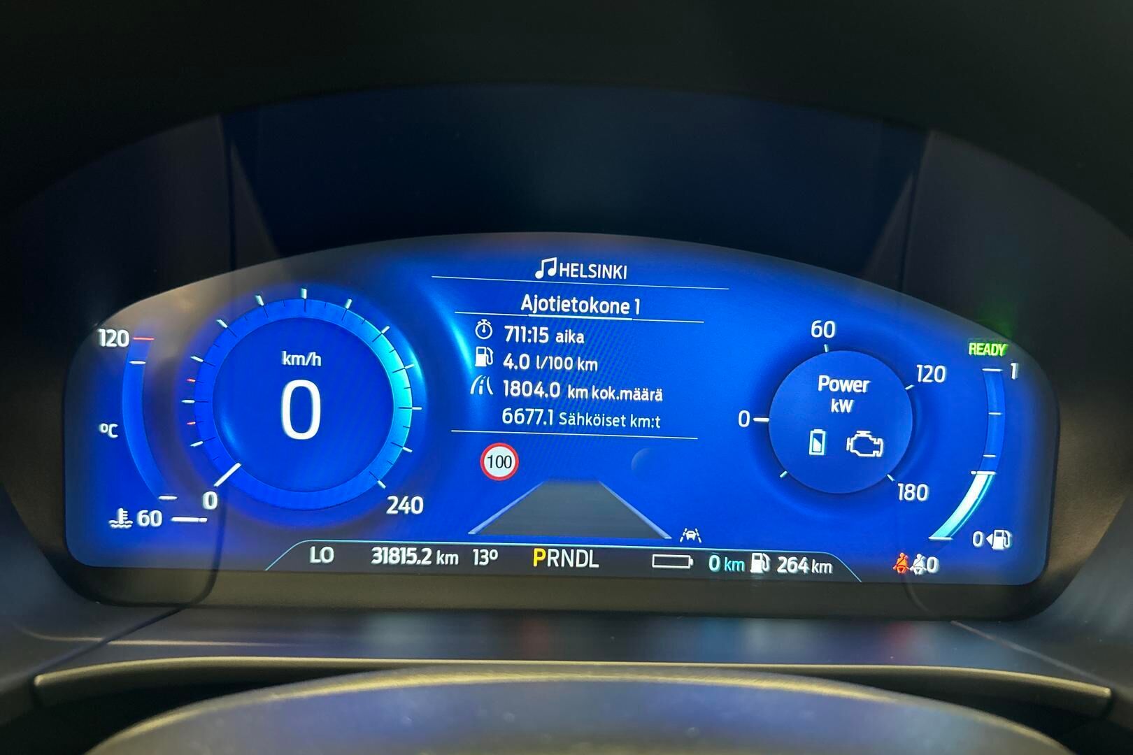 Ford Kuga iso kuva 17