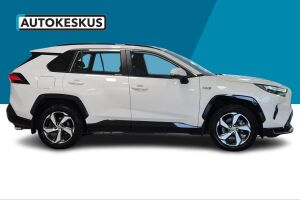 Toyota RAV4 Plug-in esikatselu 3