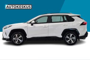 Toyota RAV4 Plug-in esikatselu 4