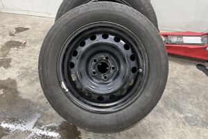 Toyota Yaris esikatselu 13