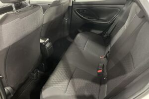 Toyota Yaris esikatselu 10